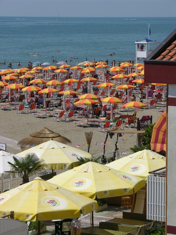 Hotel Righetto Fronte Mare 카발리노 외부 사진