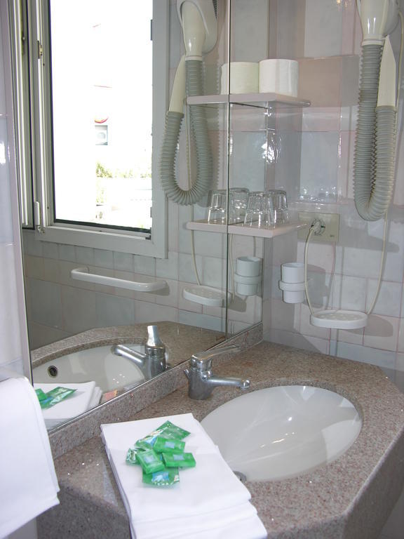 Hotel Righetto Fronte Mare 카발리노 외부 사진
